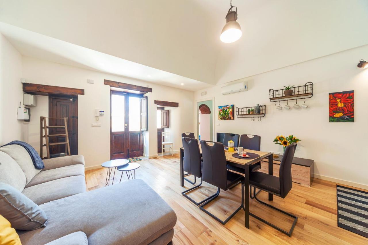 Apartment Vakalu-piazza Duomo Charming Syracuse